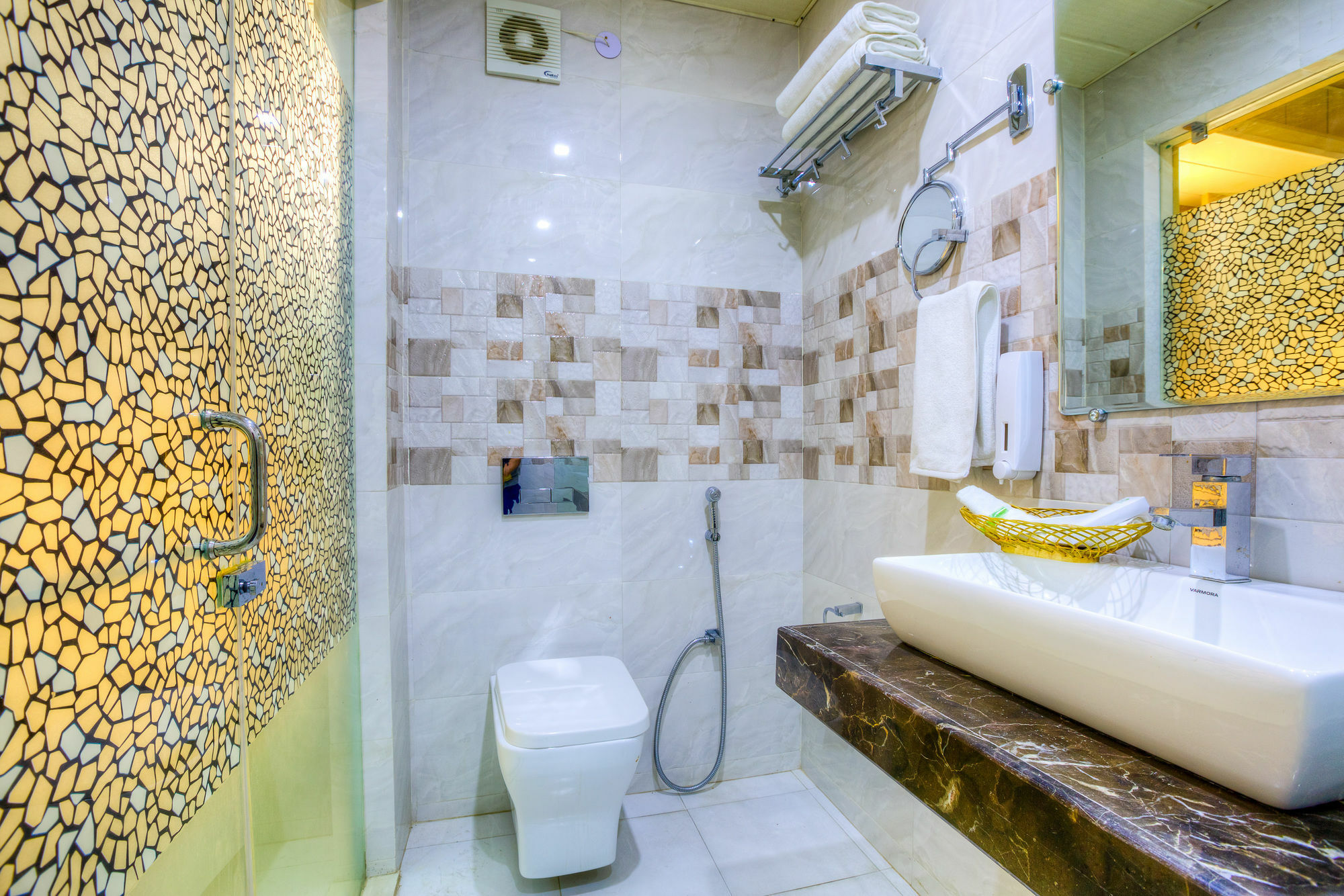 Capital O 23188 Glory Villa نيودلهي المظهر الخارجي الصورة